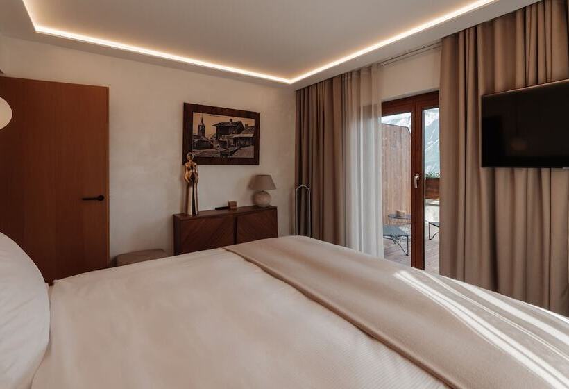 اتاق استاندارد با چشم‌انداز کوهستان, Panorama