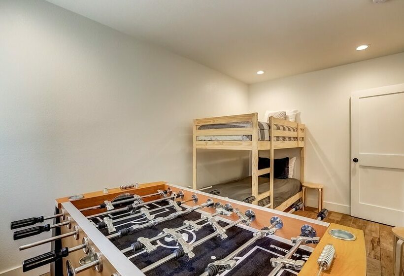 Дом 1 Спальня, Amachen Cabin   Pet & Family Friendly   Woof Woof!