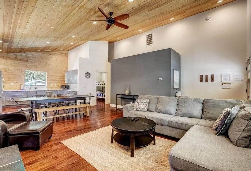 Дом 1 Спальня, Amachen Cabin   Pet & Family Friendly   Woof Woof!