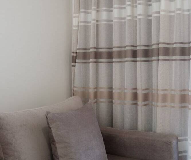 スタンダードスタジオ, Terezas