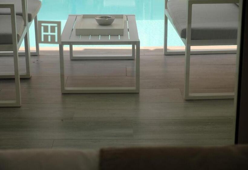 プールビュースタンダードルーム, Terezas