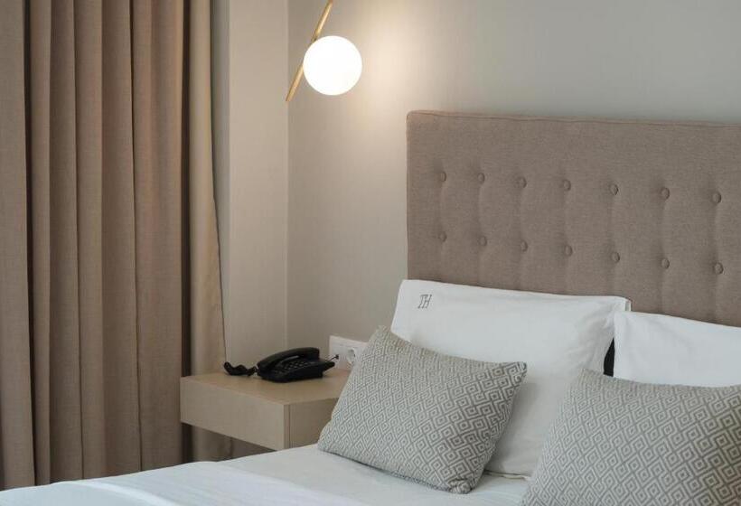 スーペリアトリプルルーム, Terezas