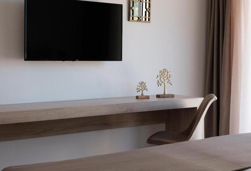 デラックスルーム, Terezas