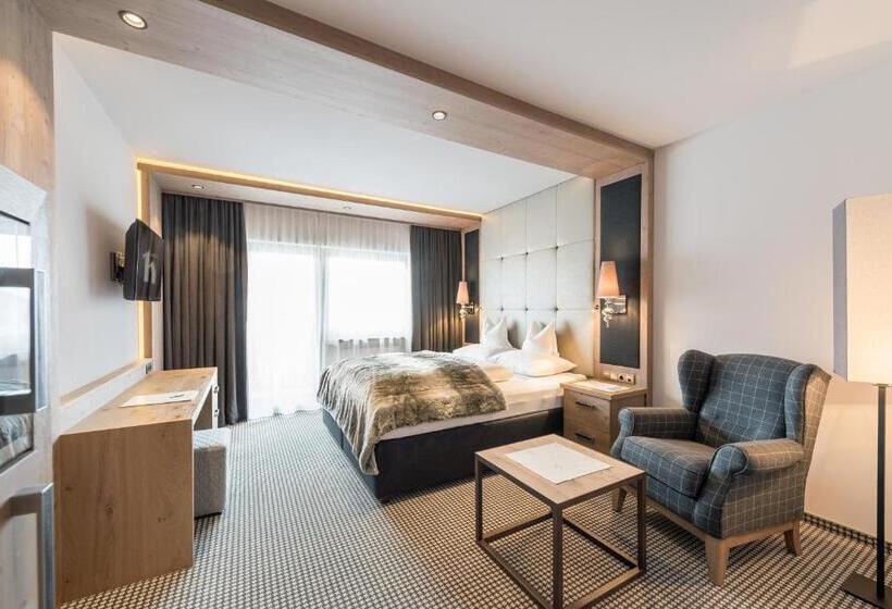 اتاق استاندارد, Alpen Wellness Resort Hochfirst