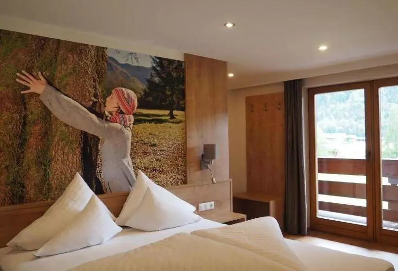 Comfort room with lake view, Frühstückshotel Margret