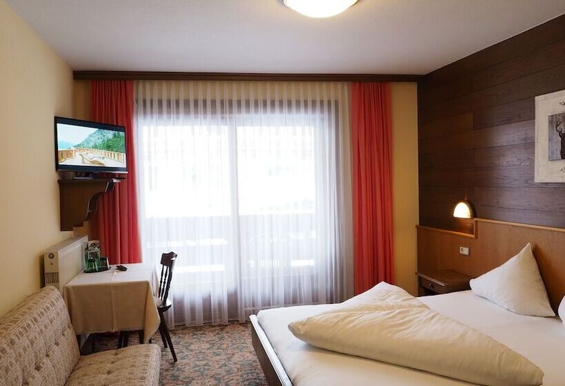 Номер Стандарт, Frühstückshotel Margret