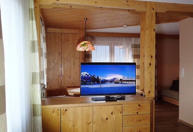 1 Bedroom Apartment Lake View, Frühstückshotel Margret