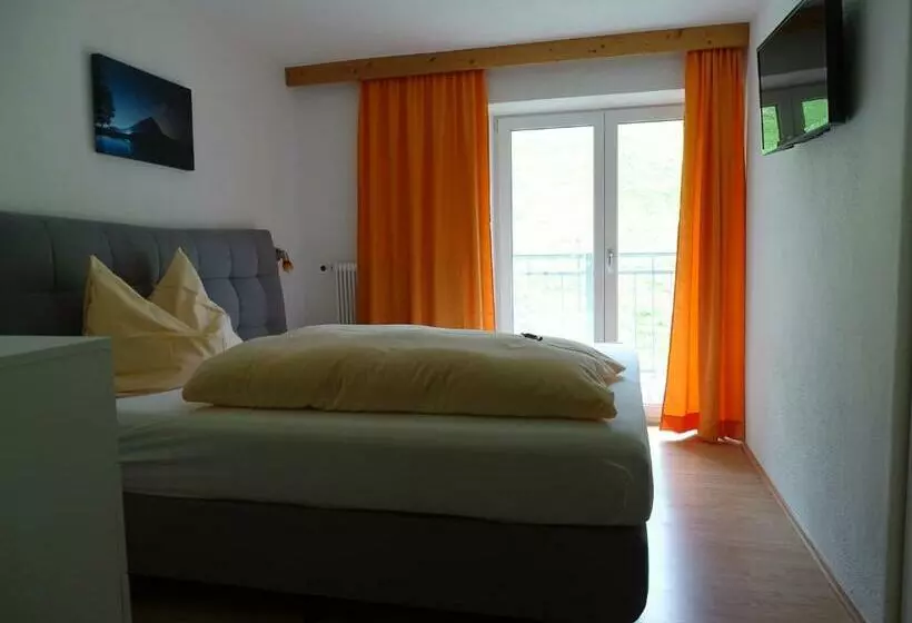 バルコニー付き１ベッドルームアパートメント, Apart Tyrol