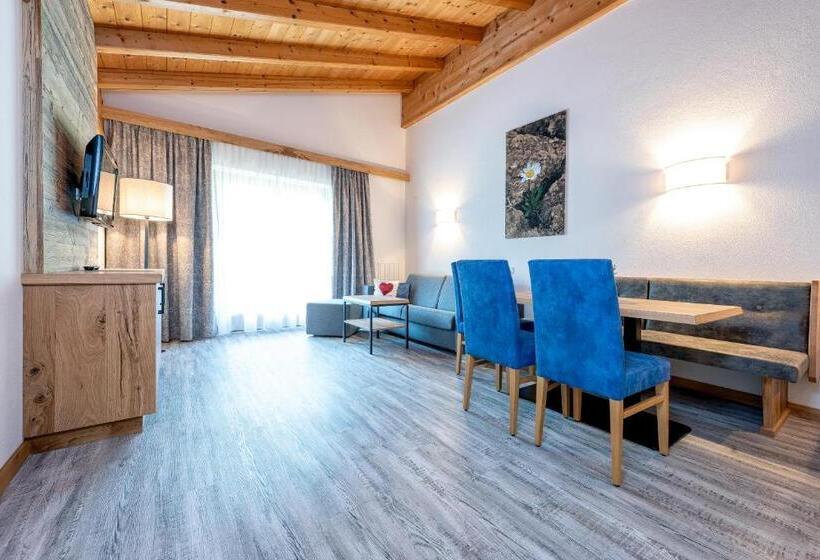 침실 1개 아파트, Das Stoaberg