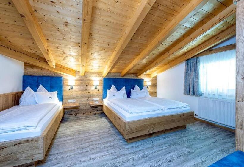 침실 1개 아파트, Das Stoaberg