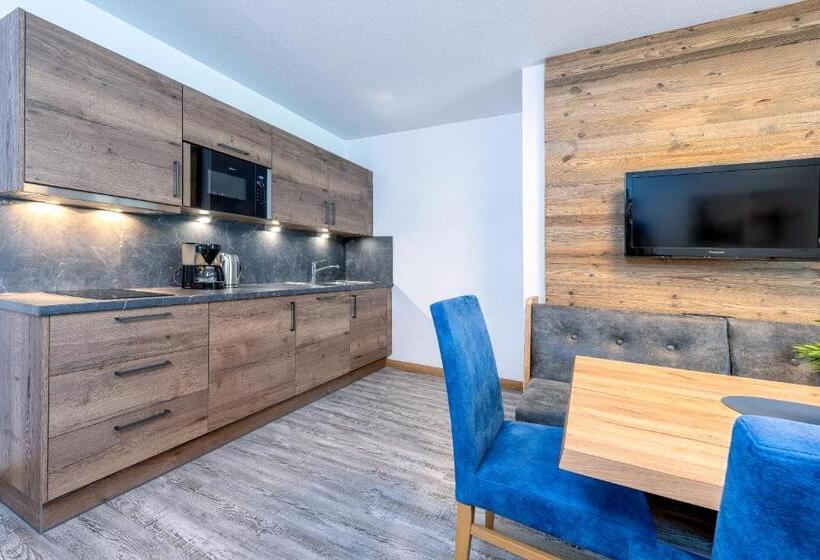 침실 2개 아파트, Das Stoaberg