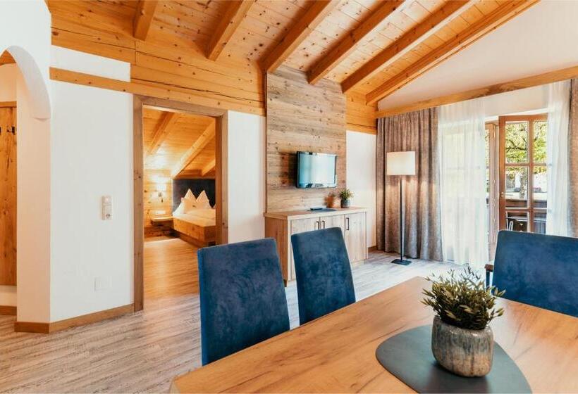 침실 1개 아파트, Das Stoaberg