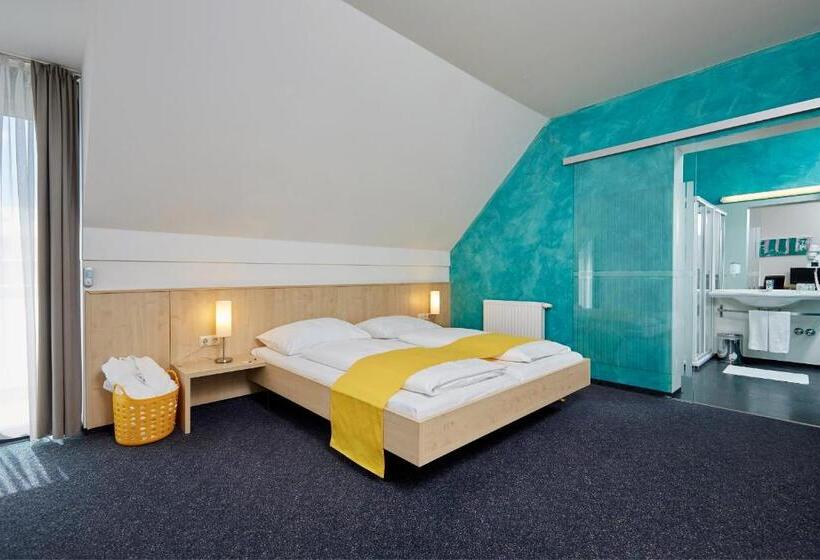 스탠다드 발코니 룸, Garni Colora