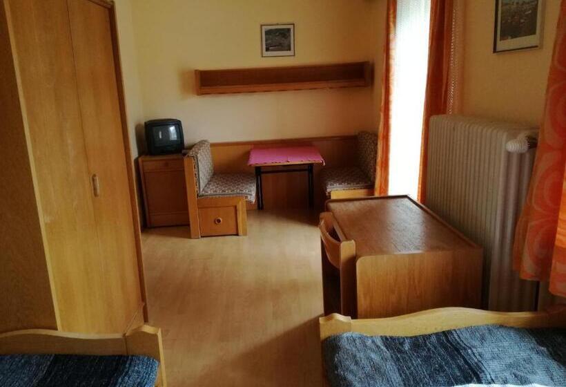 Номер Стандарт, Gasthof Kirchenwirt