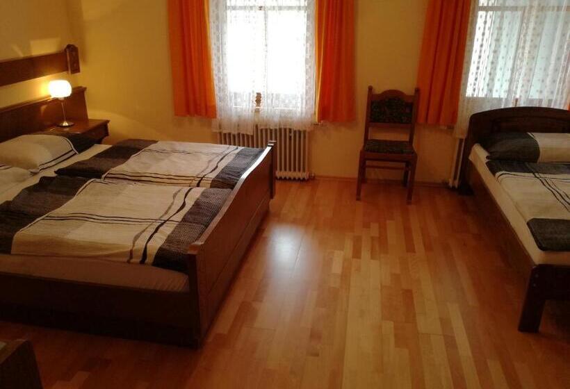 Номер Стандарт Трехместный, Gasthof Kirchenwirt