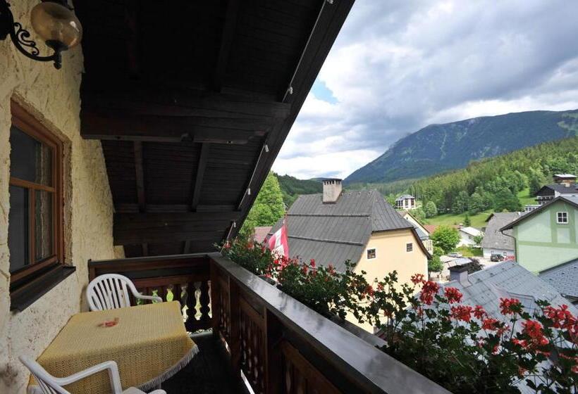 Студия Стандарт, Gasthof Kirchenwirt