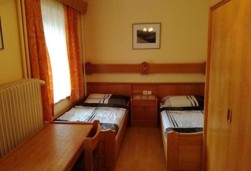 Номер Стандарт, Gasthof Kirchenwirt