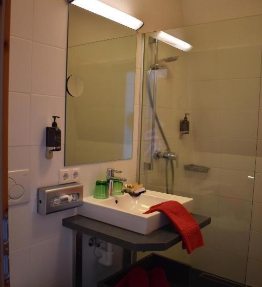 スタンダードシングルルーム, Kleißl