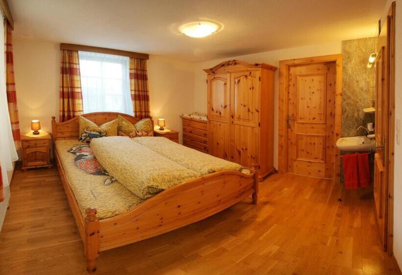 Апартаменты 2 Спальни, Tobadillerhof
