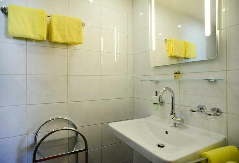 غرفة كومفورت, Gasthof Enzian