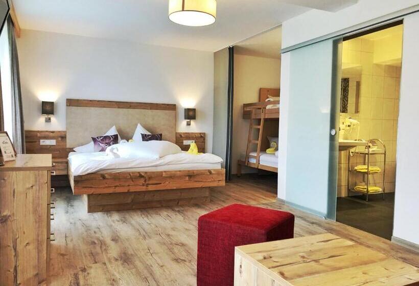 غرفة عائلية, Gasthof Enzian