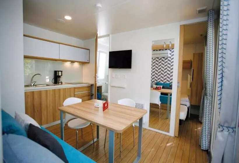 1ベッドルームハウス, Seehotel Hoffmann