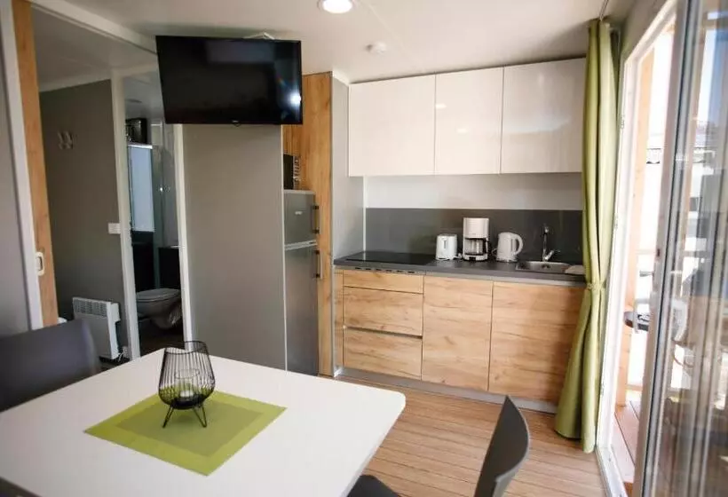1ベッドルームハウス, Seehotel Hoffmann