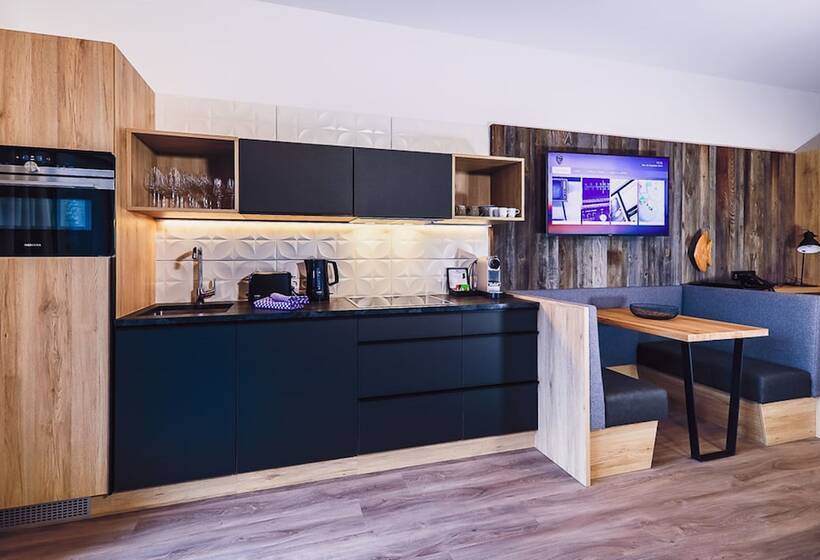 标准工作室, Stockinggut By Avenida Hotel & Residences