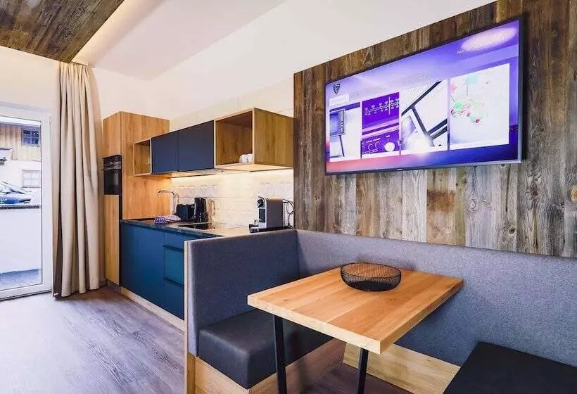 スタンダードスタジオ, Stockinggut By Avenida Hotel & Residences
