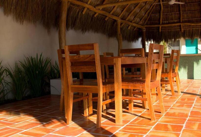 בונגלו משפחתי, Bungalows Las Arenas