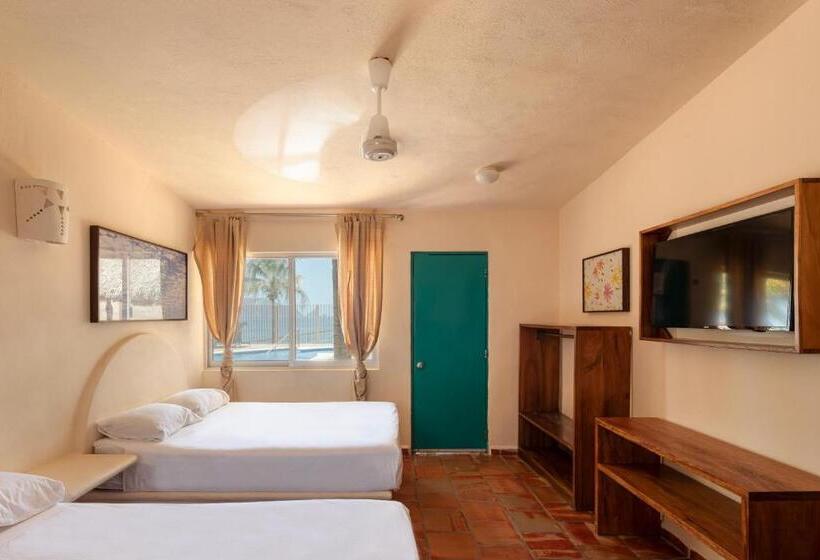 בונגלו משפחתי, Bungalows Las Arenas