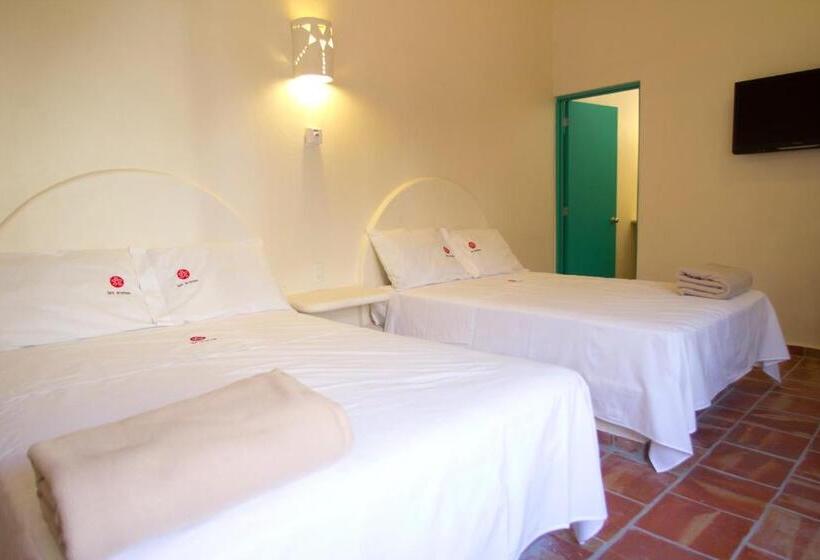 בונגלו משפחתי, Bungalows Las Arenas