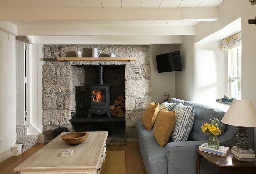 침실 1개 주택, Navas Nook Llp