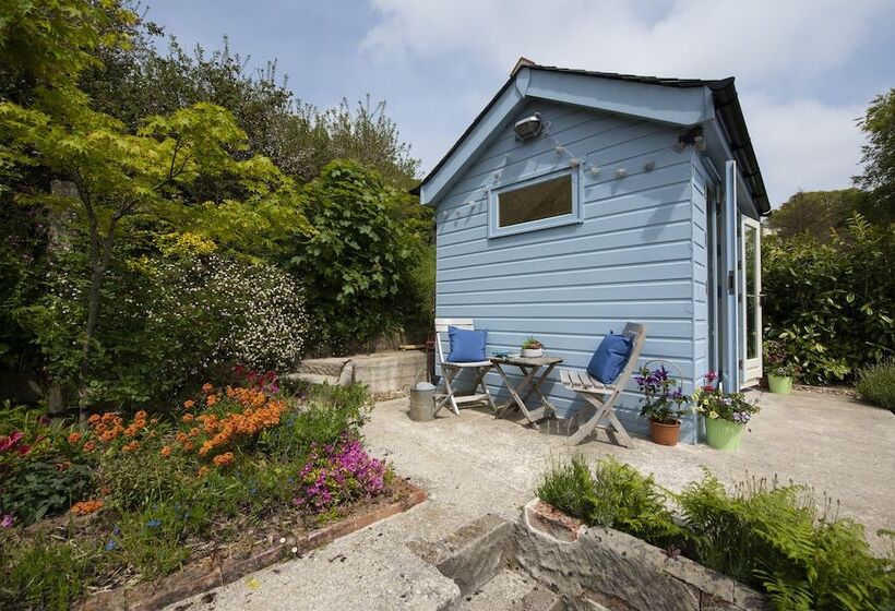 침실 1개 주택, Navas Nook Llp