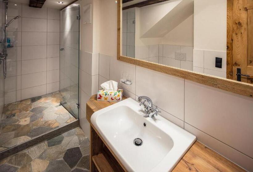 شقة غرفتين, Bauernhof Wachter