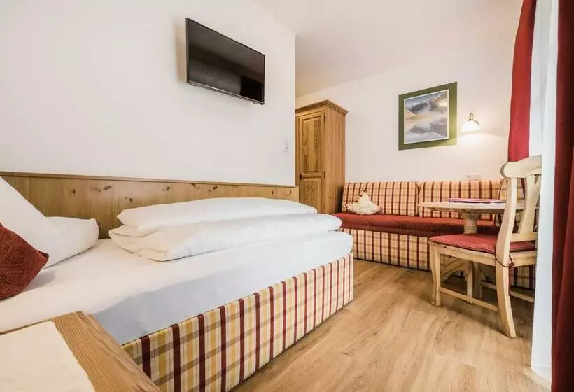 اتاق استاندارد یک نفره, Andre Arnold   Boutique Pension