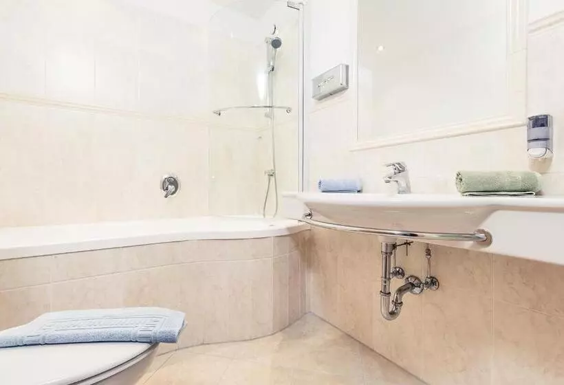 آپارتمان 1 خوابه, Andre Arnold   Boutique Pension