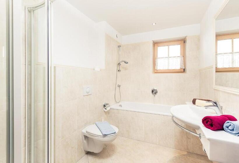 ２ベッドルームアパートメント, Andre Arnold   Boutique Pension