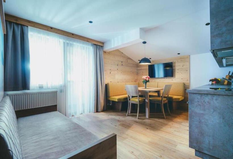 1ベッドルームのデラックスアパートメント, Das Luggi Appartements