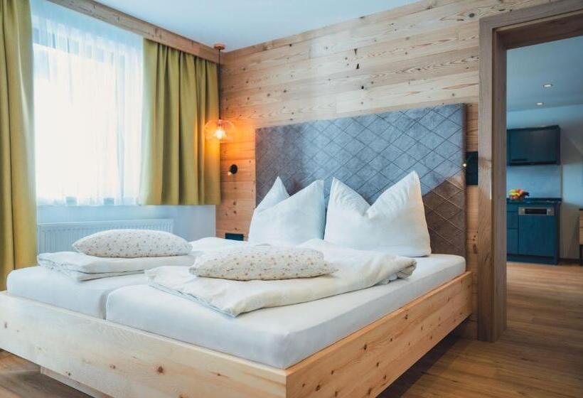 バルコニー付き1ベッドルームアパートメント, Das Luggi Appartements