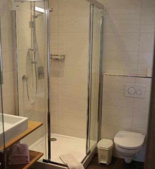 آپارتمان 2 خوابه با بالکن, Pension Gabl