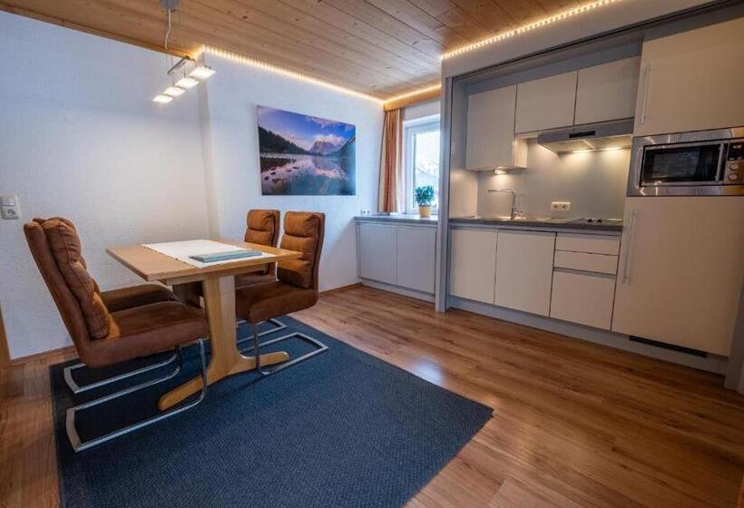 דירה בת חדר שינה 1 עם מרפסת, Gästehaus Haag