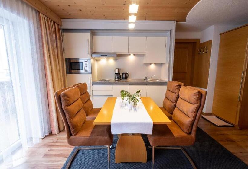 Апартаменты 1 Спальня с Балконом, Gästehaus Haag
