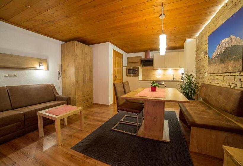 דירה בת חדר שינה 1 עם מרפסת, Gästehaus Haag