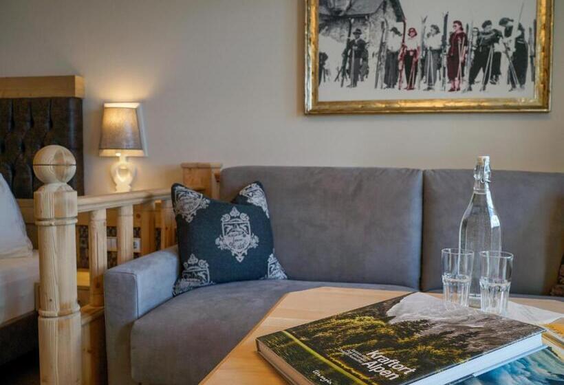 수피리어 룸, Das Seekarhaus