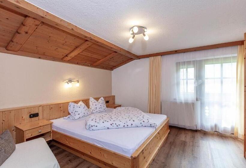 발코니가 있는 2 베드룸 아파트, Hauseggerhof