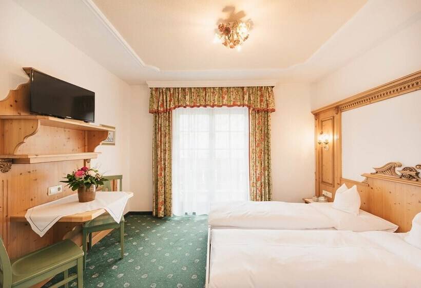 اتاق استاندارد, Hoferwirt