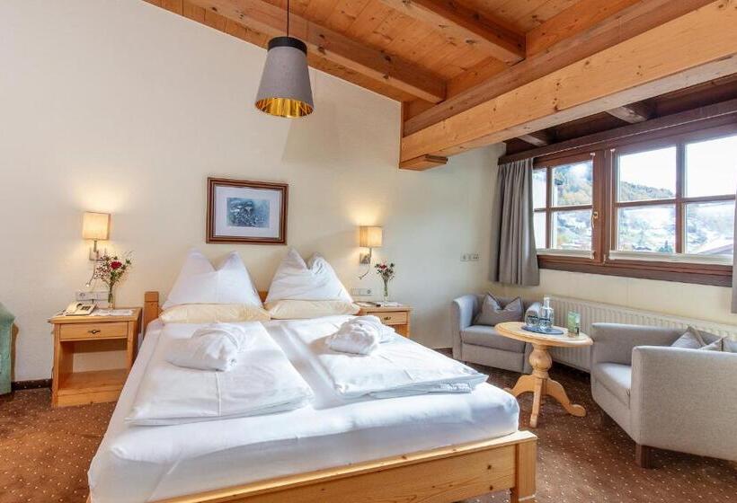 컴포트 룸, Hubertus