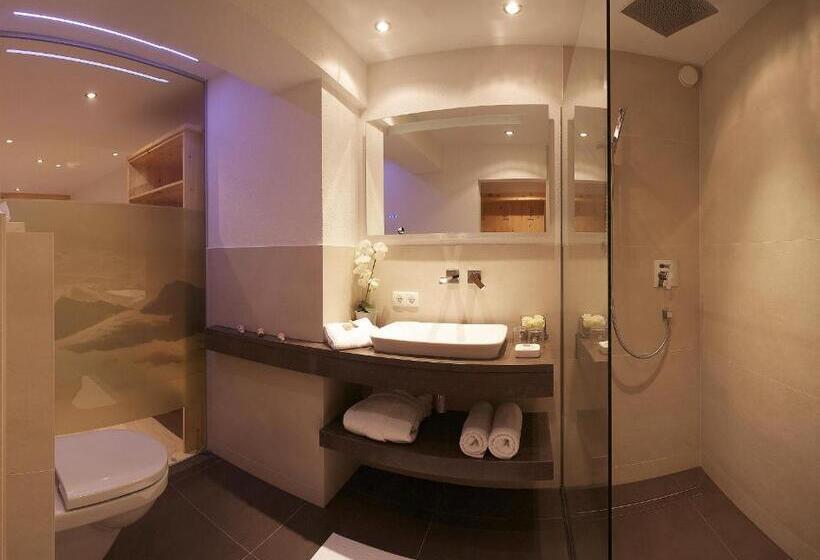 발코니 수피리어 룸, Hubertus