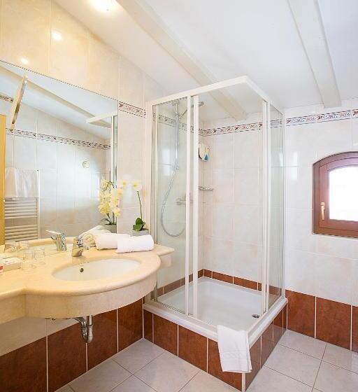 패밀리 룸, Hubertus